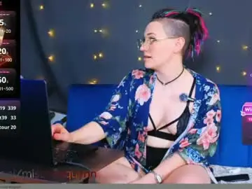 Mistressquynnxo  live sex cam