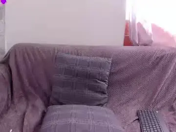 Selenenoire  live sex cam