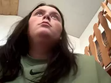 Sexynessi21  live sex cam
