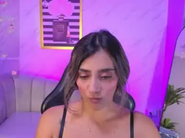 Agatha_brooks_t  live sex cam