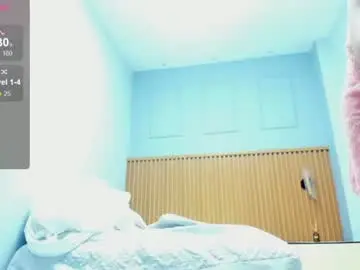 Alaialester  live sex cam