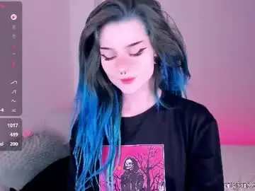 Alicentity  live sex cam