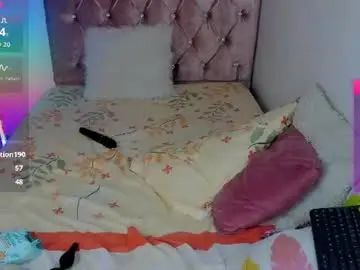Amelia_petite  live sex cam