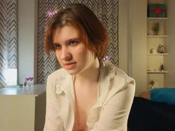 Catherinegidden  live sex cam