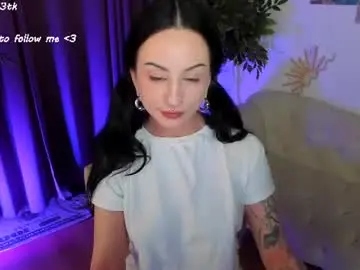 Coy_emo_princess  live sex cam