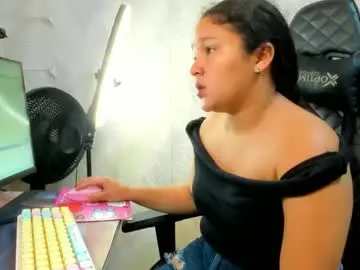 Iam_milu19  live sex cam