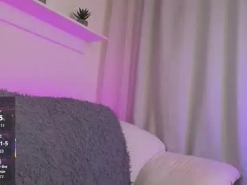 Koketka19  live sex cam