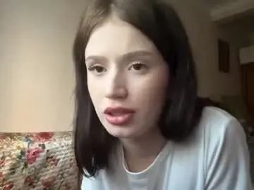 Lavonehedrich  live sex cam