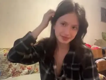 Lavonehedrich  live sex cam