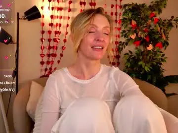 Ray_caster  live sex cam