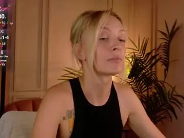 Ray_caster  live sex cam