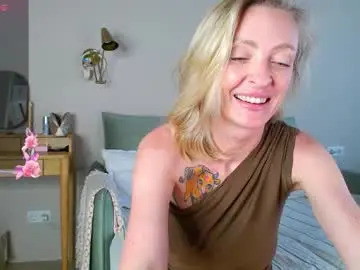 Ray_caster  live sex cam