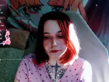 Redvelvetdoll  live sex cam