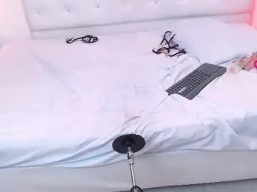 Sultryebony690  live sex cam