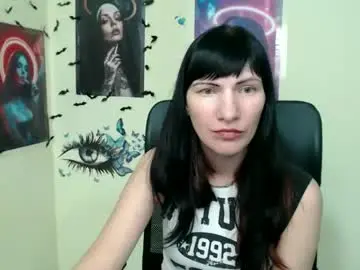 Wildsoul8  live sex cam