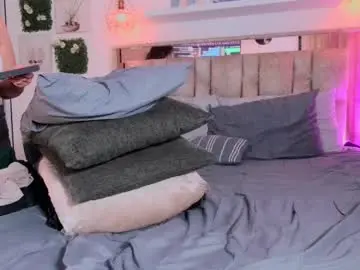 Yellow_lily  live sex cam