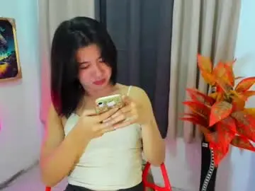 Yourprettytrish  live sex cam