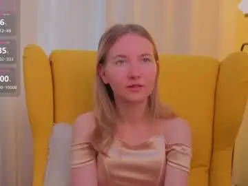 Yuricazel  live sex cam