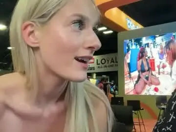Alexispaige06  live sex cam