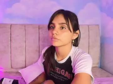 Aliclark  live sex cam