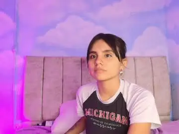 Aliclark  live sex cam