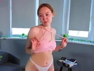 Andrelonghini  live sex cam