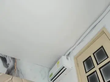 Ariht  live sex cam