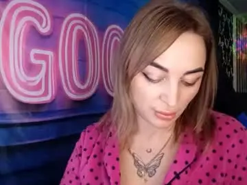 Astralyn  live sex cam