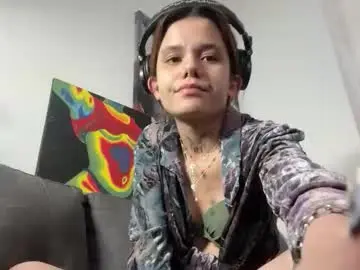 Bbystonerfairy  live sex cam