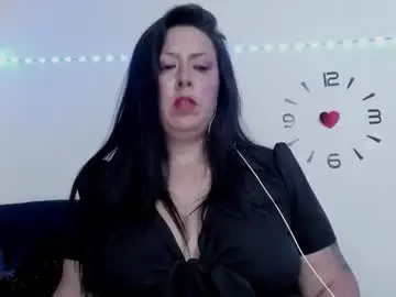 Bella_smit_  live sex cam