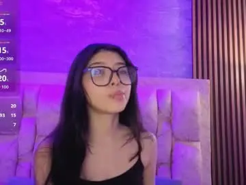 Chloe_bluee_  live sex cam