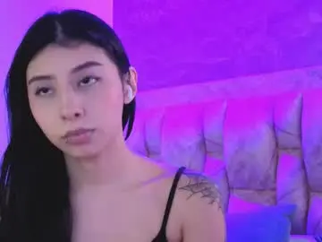 Chloe_bluee_  live sex cam