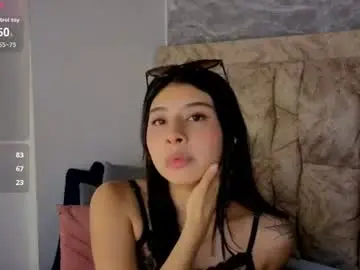 Chloe_bluee_  live sex cam