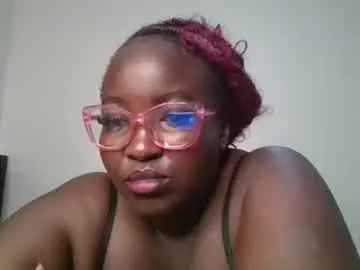 Chubby_belle  live sex cam