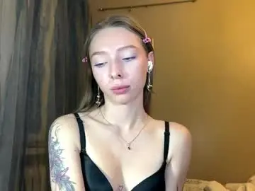 Lomakamstra  live sex cam
