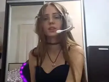 Lonisyrek  live sex cam