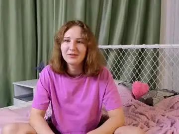 Margretpipia  live sex cam