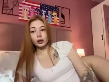 Mmkakpoxyi22  live sex cam