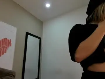 Noha_xd  live sex cam