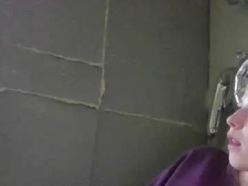 Radish666  live sex cam