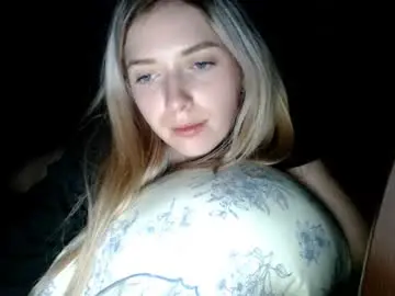Radish666  live sex cam