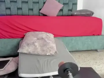 Tivizaylove  live sex cam