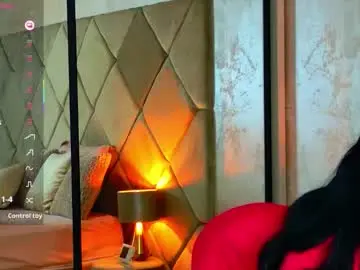 Boobsiemilaa  live sex cam