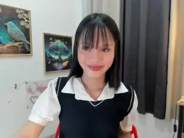 Callmeprettylj  live sex cam