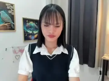 Callmeprettylj  live sex cam