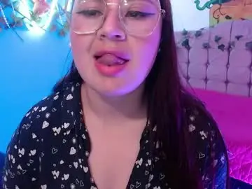Elowen__blaze  live sex cam