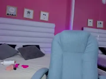 Hilary_tailor  live sex cam