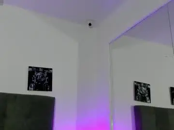 Hilary_tailor  live sex cam