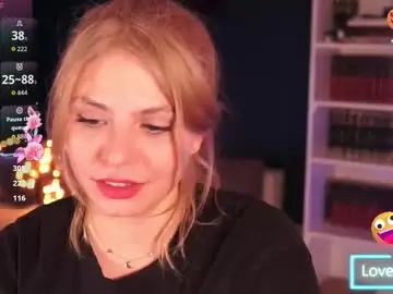 Idontlikeguccibelts  live sex cam