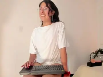 Juliee_ross  live sex cam